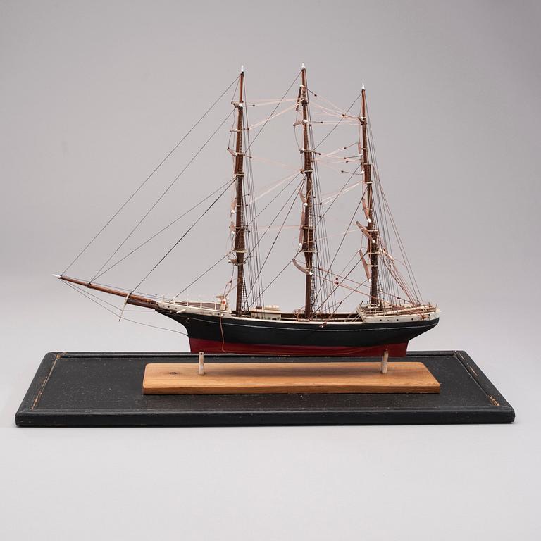BÅTMODELL, 1900-talets mitt.