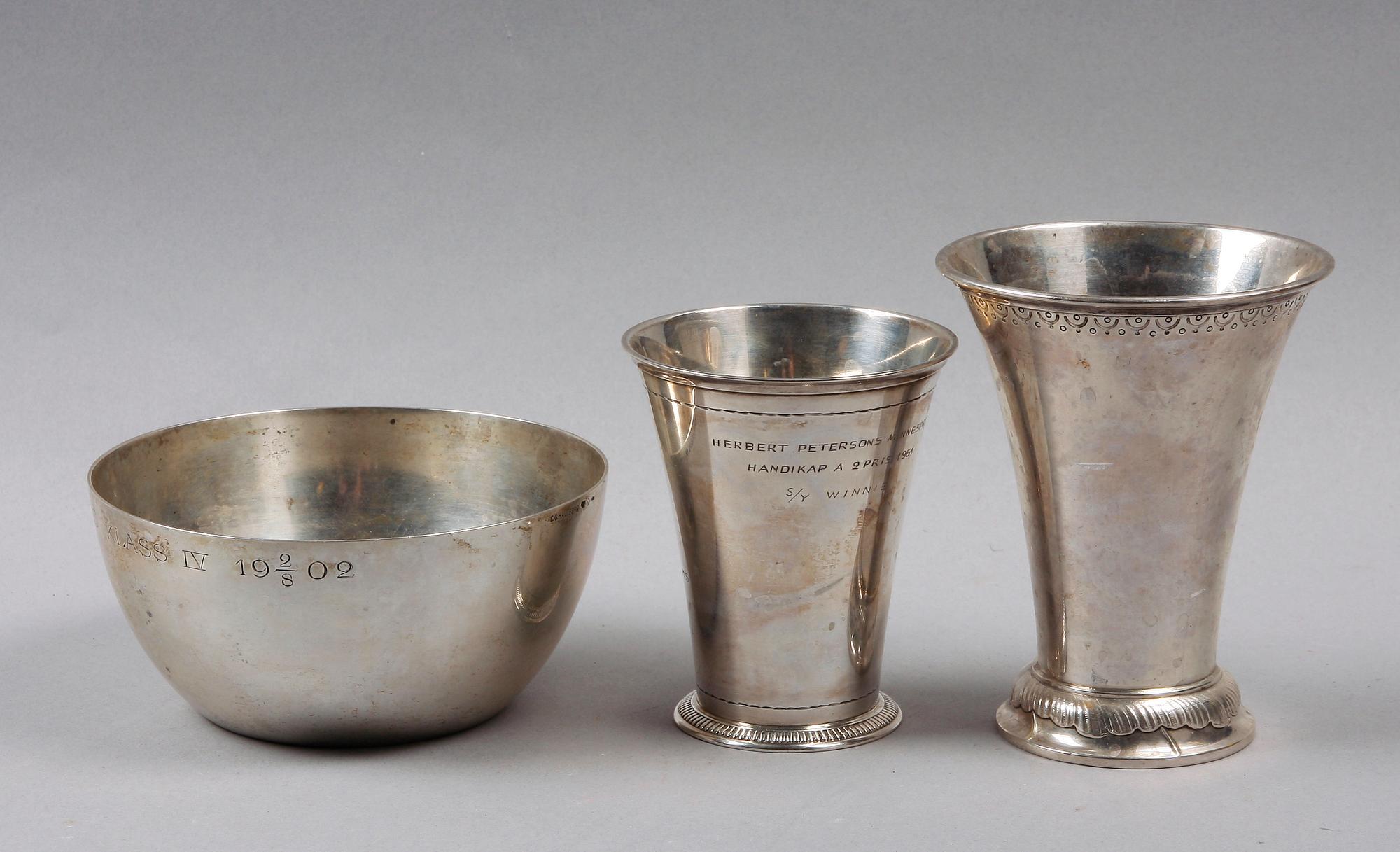 SKÅL samt BÄGARE, 2 st, silver, CG Hallberg, Axel Bergman, GAB, Stockholm, 1902-1941.