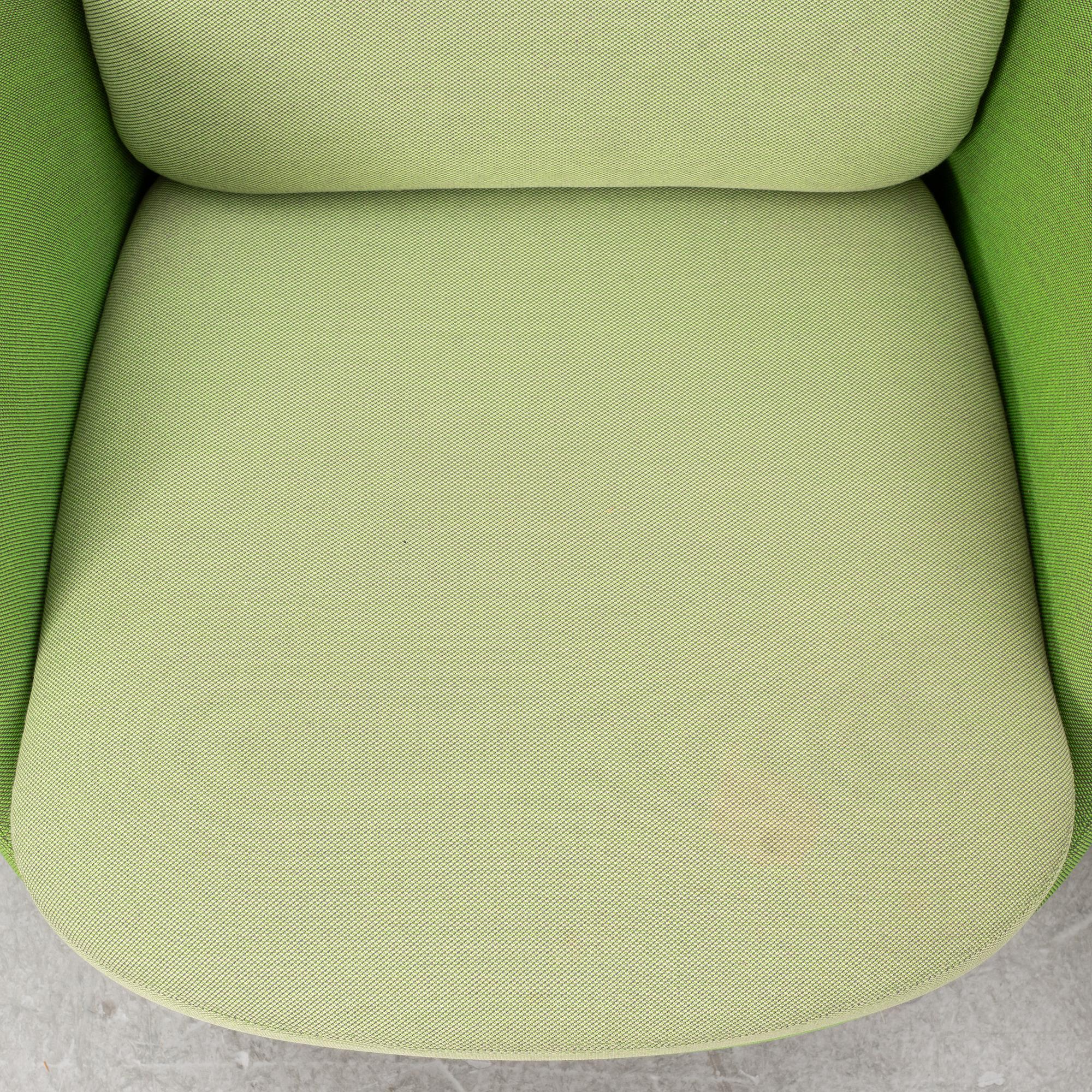 Jaime Hayon, fåtöljer, ett par, "Ro JH1", Republic of Fritz Hansen, 2016.