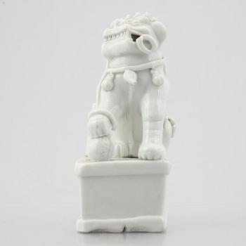 A Chinese blanc de Chine porcelain joss stick holder, Qing dynasty, 18th century.