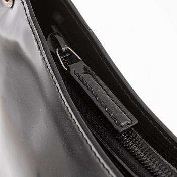 Gucci, a black leather 'Bamboo' bag.