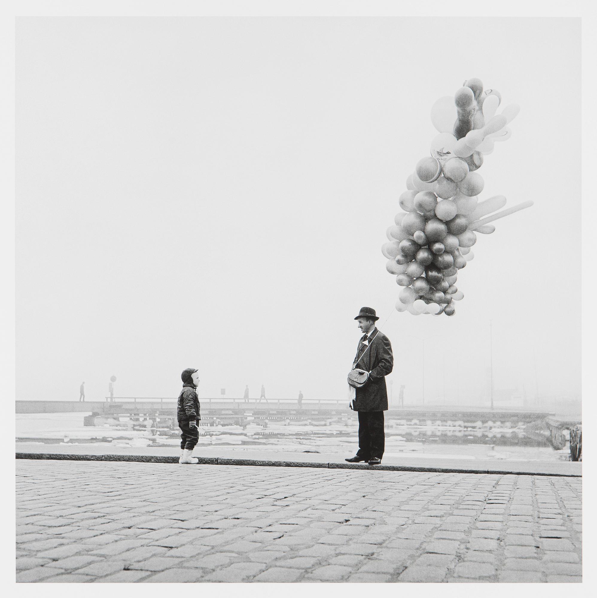 Ismo Hölttö, "Market Square, Helsinki 1964".