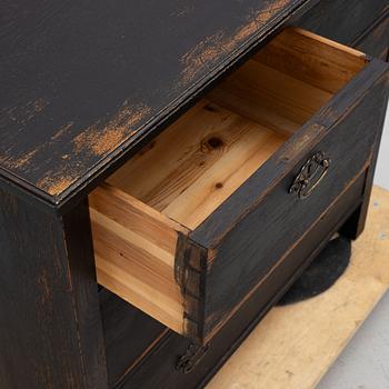 A chest of drawers, first half of the 20th century.