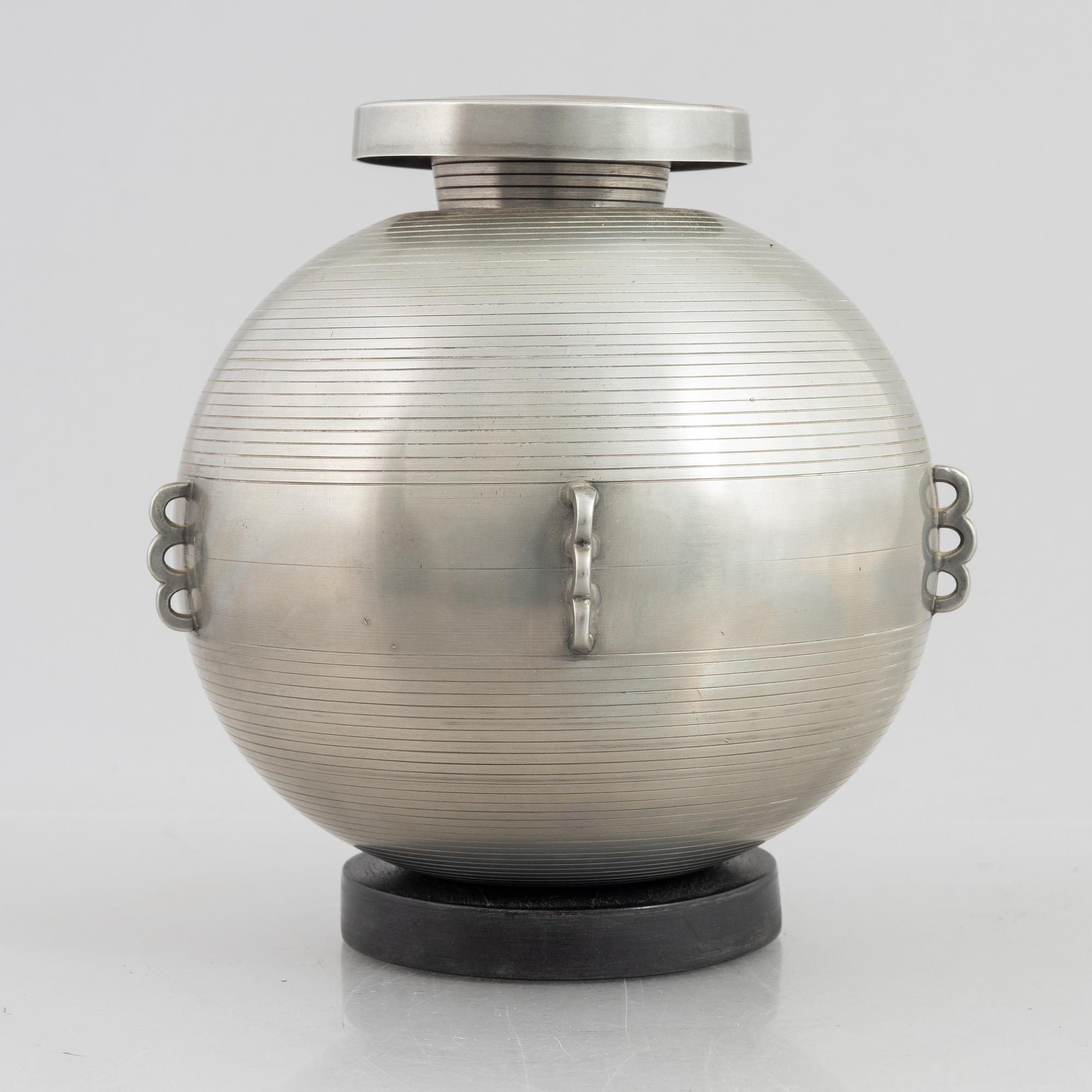 Sylvia Stave, a model 5497 pewter vase, C.G. Hallberg, presumably 1930's.