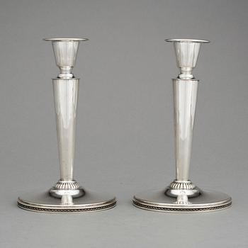 LJUSSTAKAR, ett par, silver, Eric Råström, C.G Råström, Stockholm, 1955, vikt ca 348 gram.