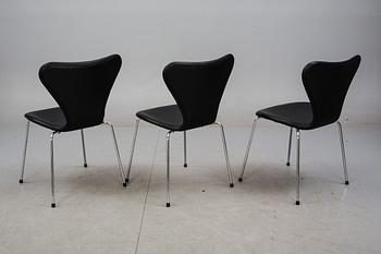 STOLAR, 6 st. "Sjuan". Arne Jacobsen för Fritz Hansen.