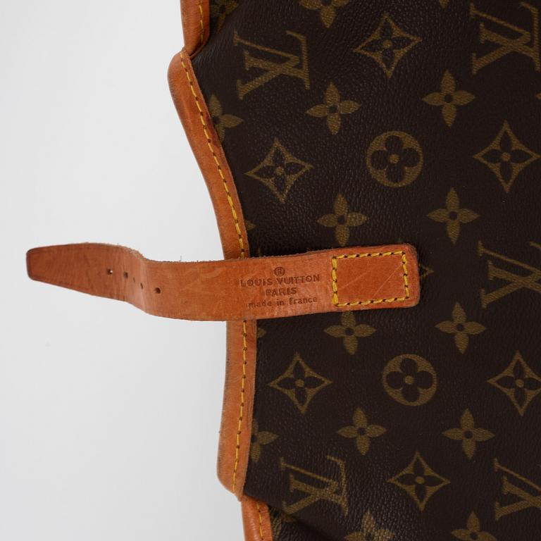 Louis Vuitton, Resegarderob.