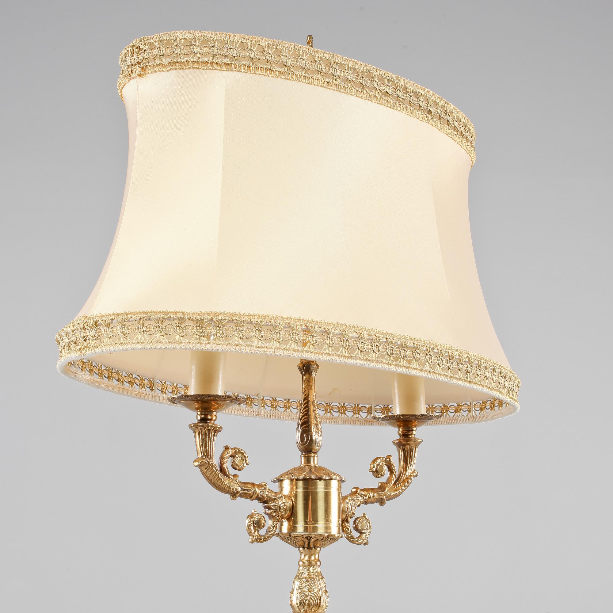 GOLVLAMPA, 1900-talets andra hälft.