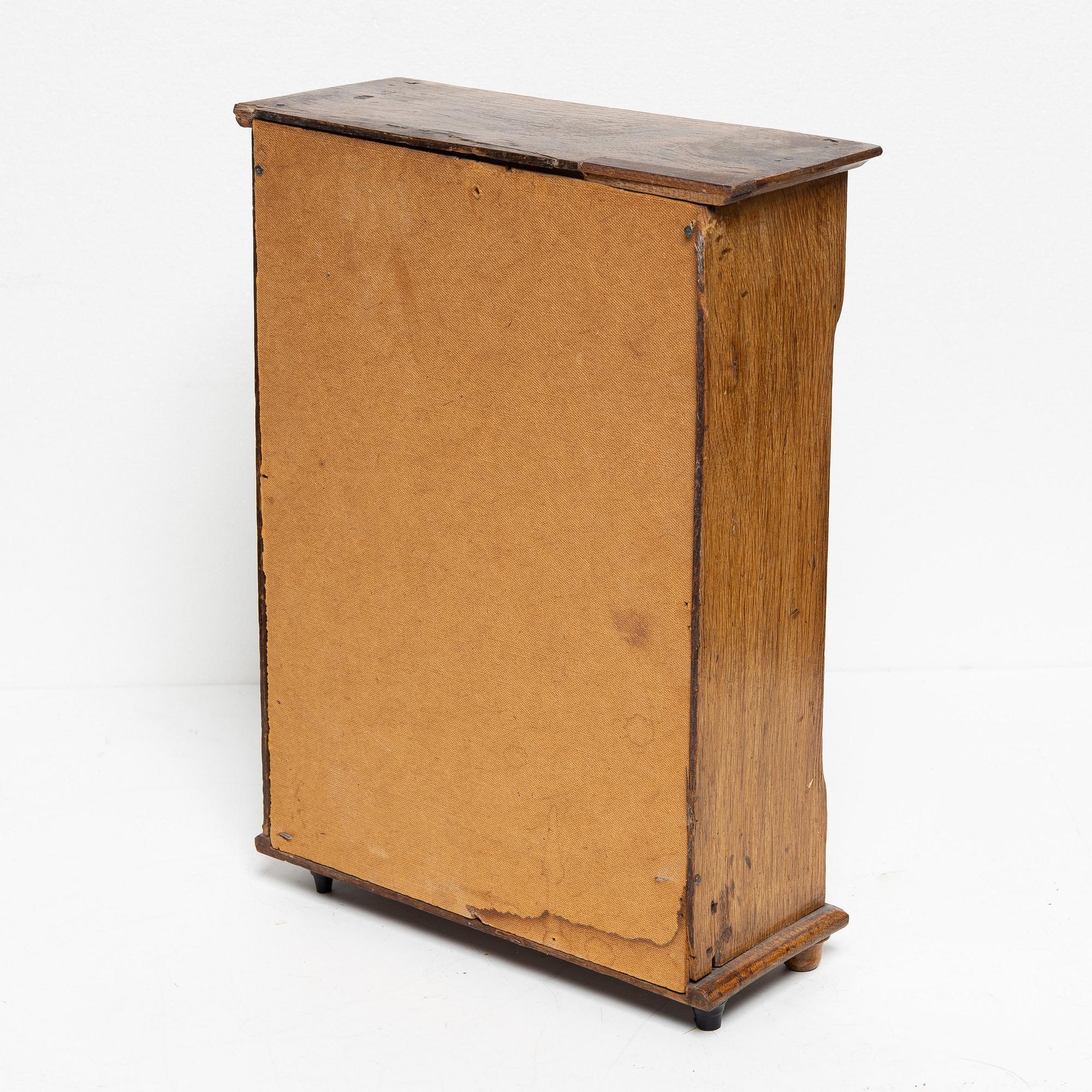 Miniature chest of drawers, early 20th century.