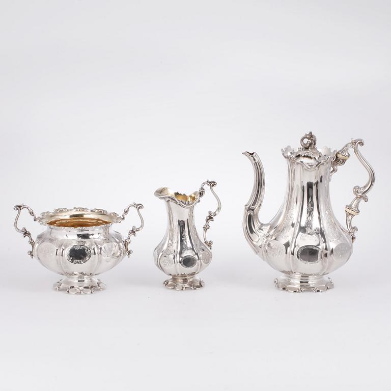 KAFFESERVIS, 3 delar, silver Gustaf Möllenborg, Stockholm 1848-1857.Total vikt 1607 gr.