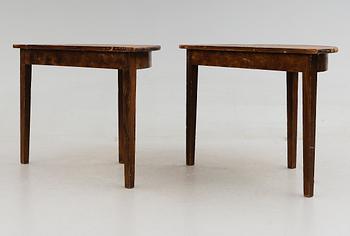 VÄGGBORD, 1 par, 1800-talets andra hälft.