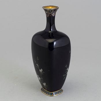 A Japanese enamelled vase, early 20th Century.