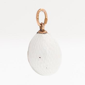 Hänge, ägg, 14K guld och emalj, Ryssland. Oidentifierad mästarstämpel.