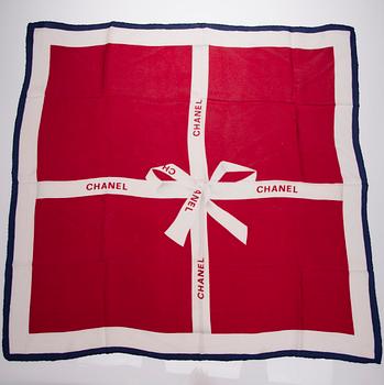 SCARF, Chanel.