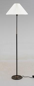 GOLVLAMPA, 1900-talets andra hälft.