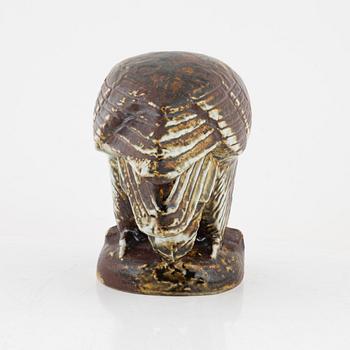 Lisa Larson, figurin, stengods, "Havsörn", för NK, Nordiska Kompaniet i samarbete med WWF, Gustavsberg.