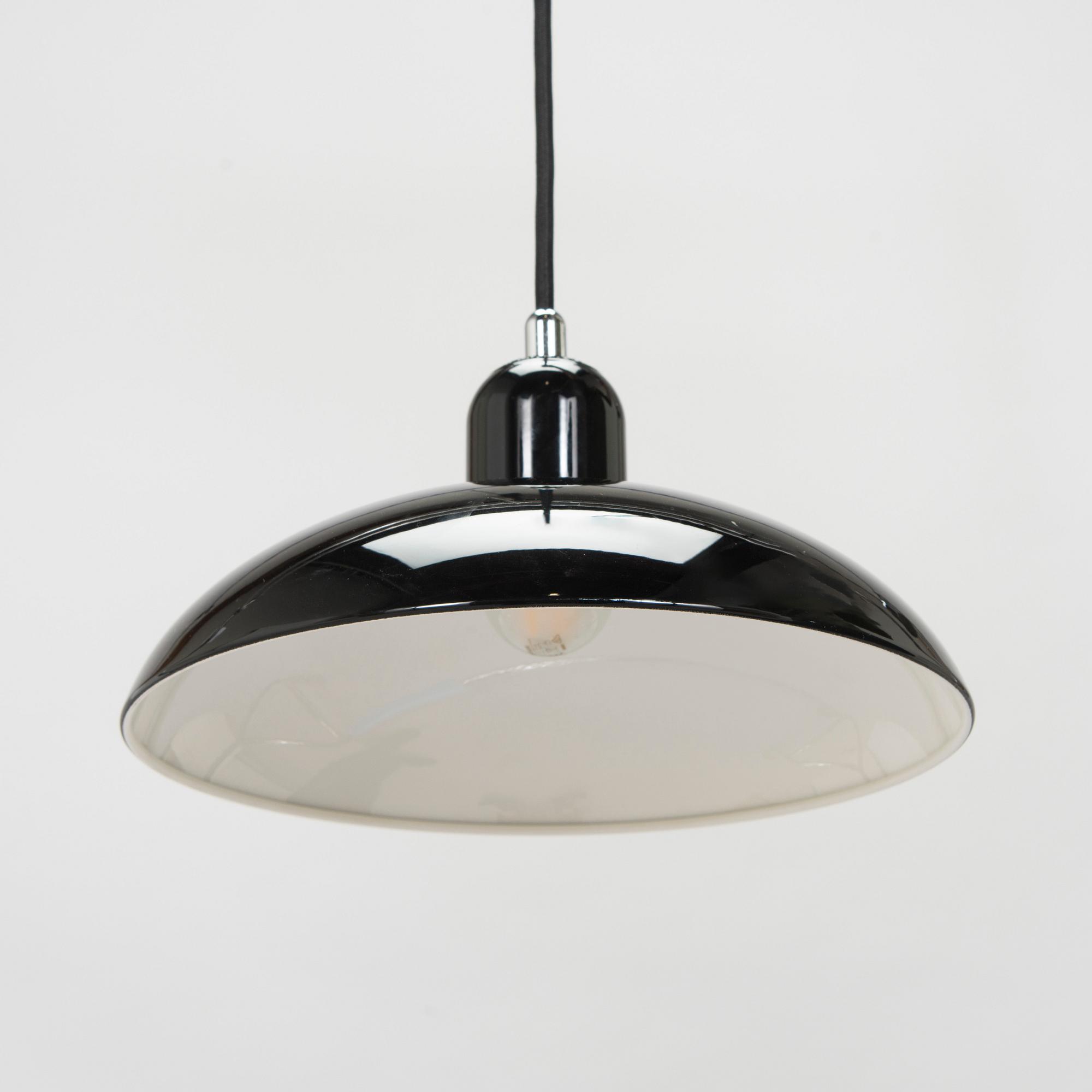 Christian Dell, taklampa, "Kaiser Idell 6631-P" Fritz Hansen, Danmark.