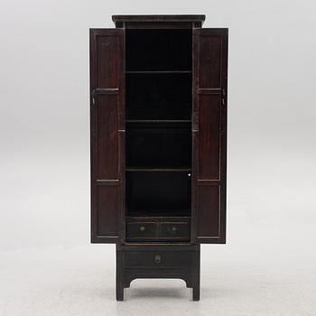 A Chinese cabinet, 20th century.
