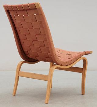 A Bruno Mathsson beech easy chair, Karl Mathsson, Värnamo, Sweden 1940's.