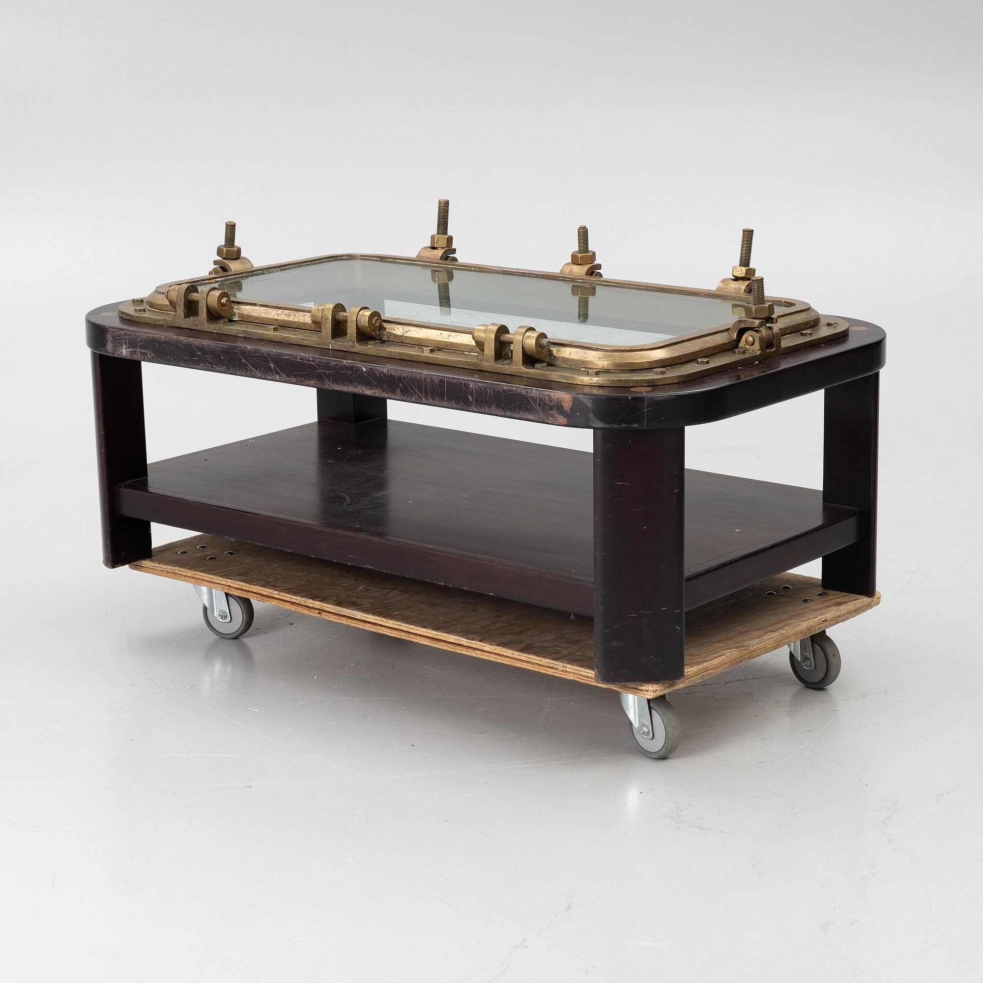 Coffee table, 20th/21st century.