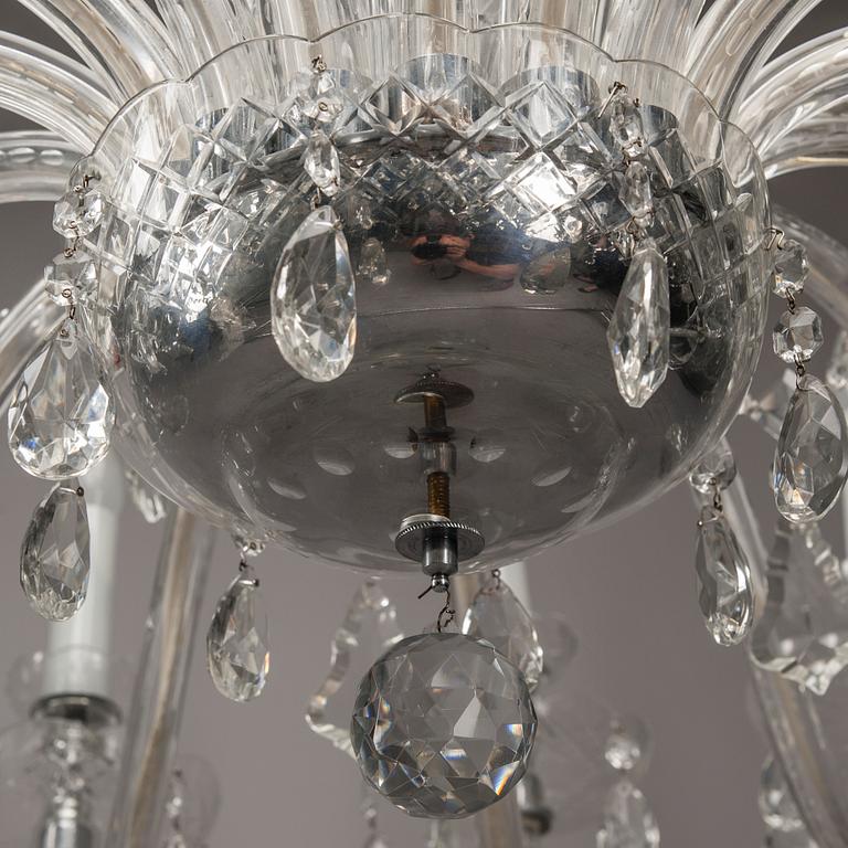 TAKKRONA, Tjeckien 1960-tal. Höjd 85 cm, diameter 120 cm.