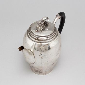 JOHANNES SIGGAARD, a silver coffee pot, Copenhagen 1934.