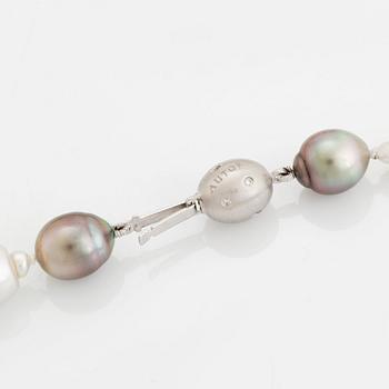 A cultured South Sea pearl necklace.