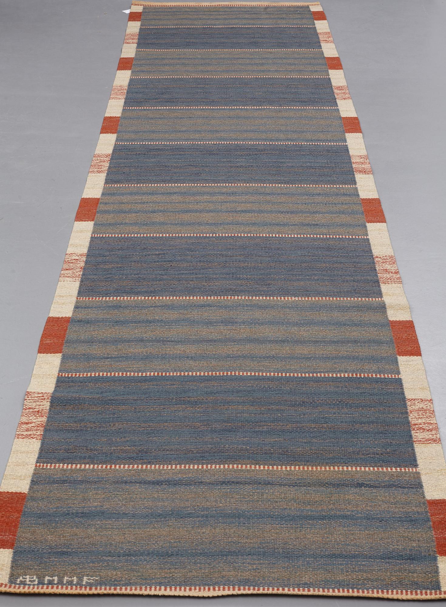 Märta Måås-Fjetterström, MATTO, "Malmstens gångmatta, blå", flat weave, ca 408,5 x 101 cm, signed AB MMF.