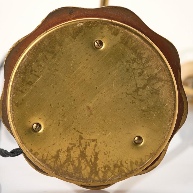 Harald Notini, a table lamp, model '15484', Arvid Böhlmarks Lampfabrik, Sweden, 1940s.