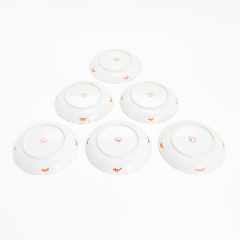 Tallrikar, 6 st, porslin, sen Qingdynasti, Kina kring 1900.