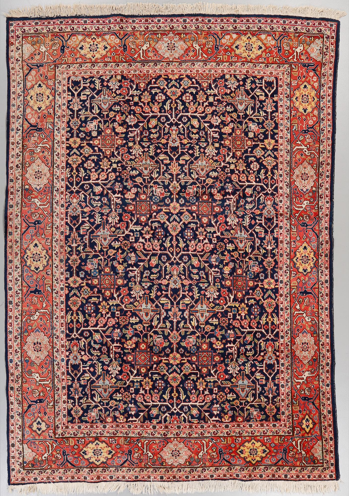 MATTA, Täbris, old/semiantik, ca 300 x 210 cm.
