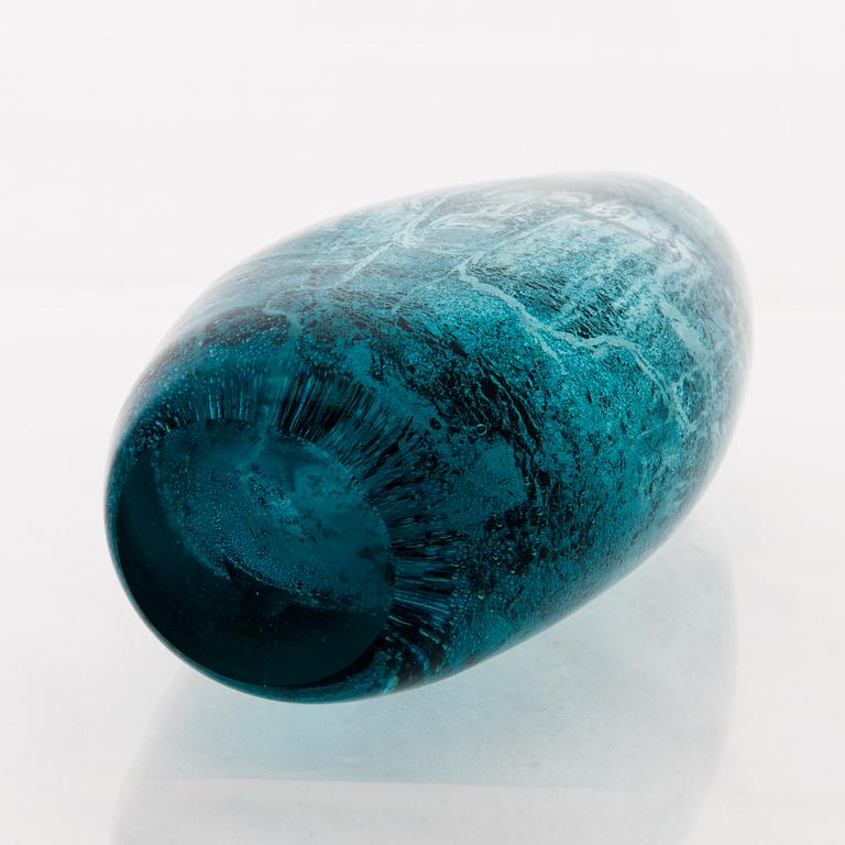 ELLA VARVIO, A glass vase/ sculpture, signed Ella Varvio 2016.