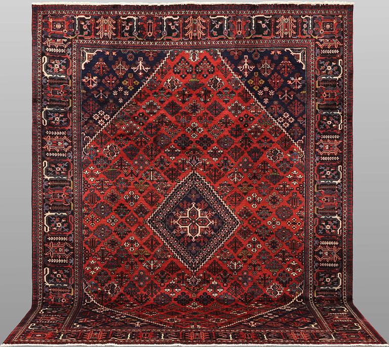 Matta, Joshaghan, ca 315 x 220 cm.