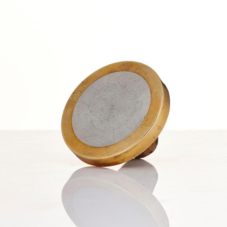 Firma Svenskt Tenn, flaska, med propp av Björn Trägårdh, 1930-tal.