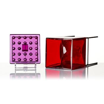 Markku Salo, a unique, 'Kampong' sculpture signed Markku Salo Nuutajärvi Notsjö 1996.