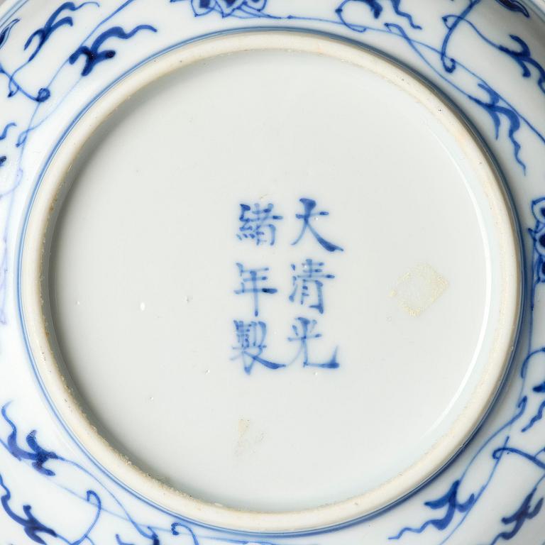 A pair of blue and white 'lotus' dishes, Qing dynasty, Guangxu mark and period (1875-1908).