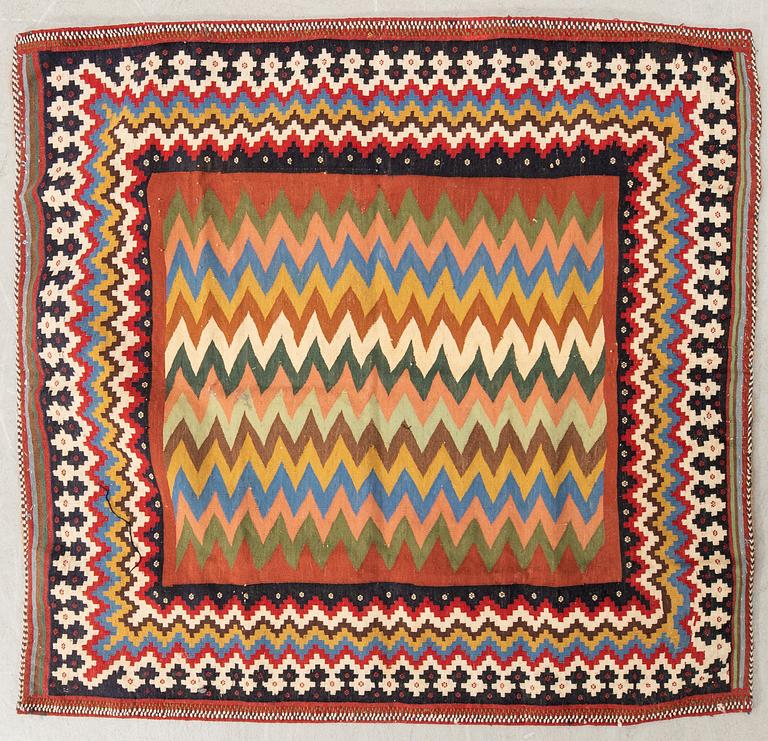 Matta Sofreh kelim antik ca 132x136 cm.