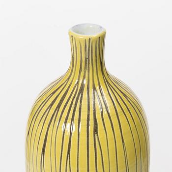 Mari Simmulson, vas, "Vibrato", Upsala-Ekeby.