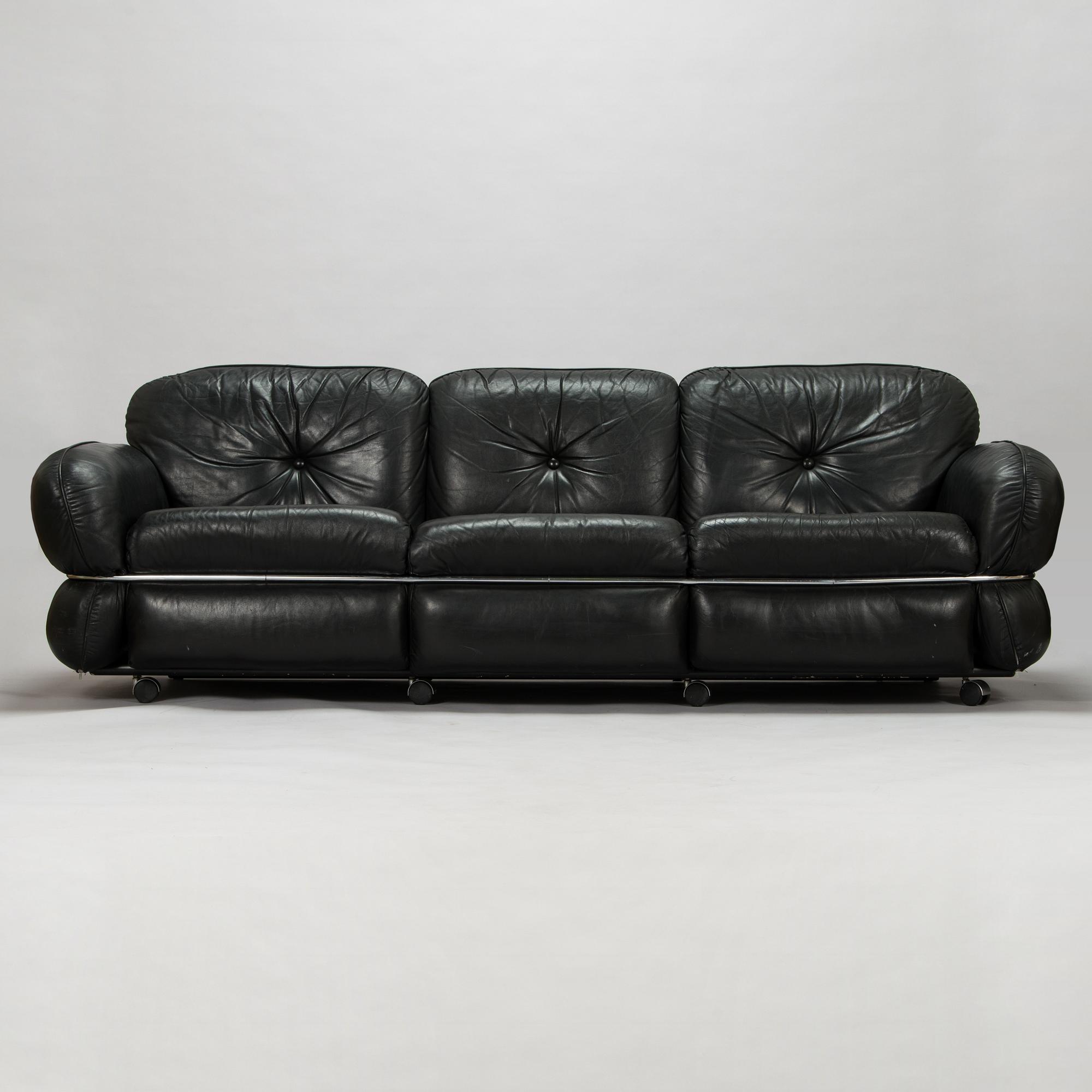 Kurt Hvitsjö, soffa, "Hannibal" Isku 1970-tal.