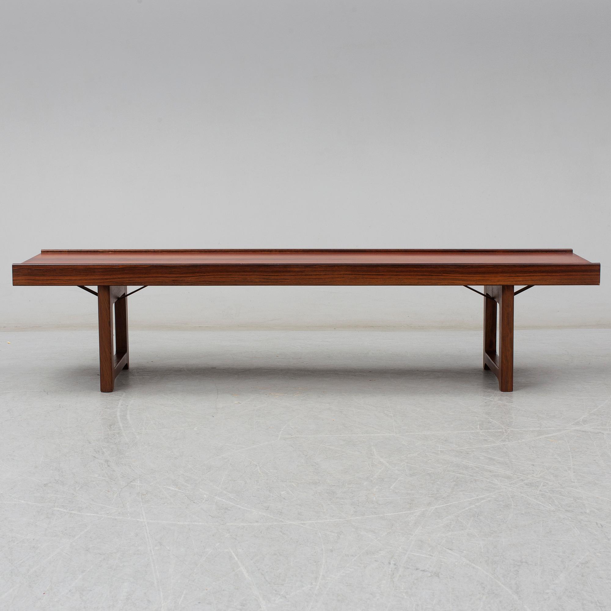 TORBJØRN AFDAL, bänk, "Krobo", Bruksbo, Mellemstrand, Norge, 1960-/70-tal.