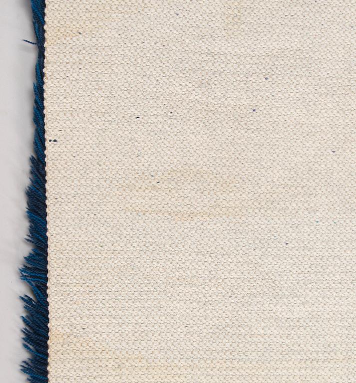 Irma Kukkasjärvi, ryijy, malli Neovius. Noin 175 x 105 cm.