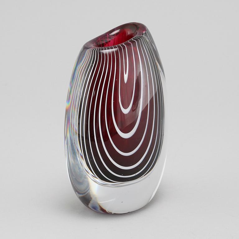 A mid 20th century "Zebra" vase, designed by Vicke Lindstrand for Kosta.