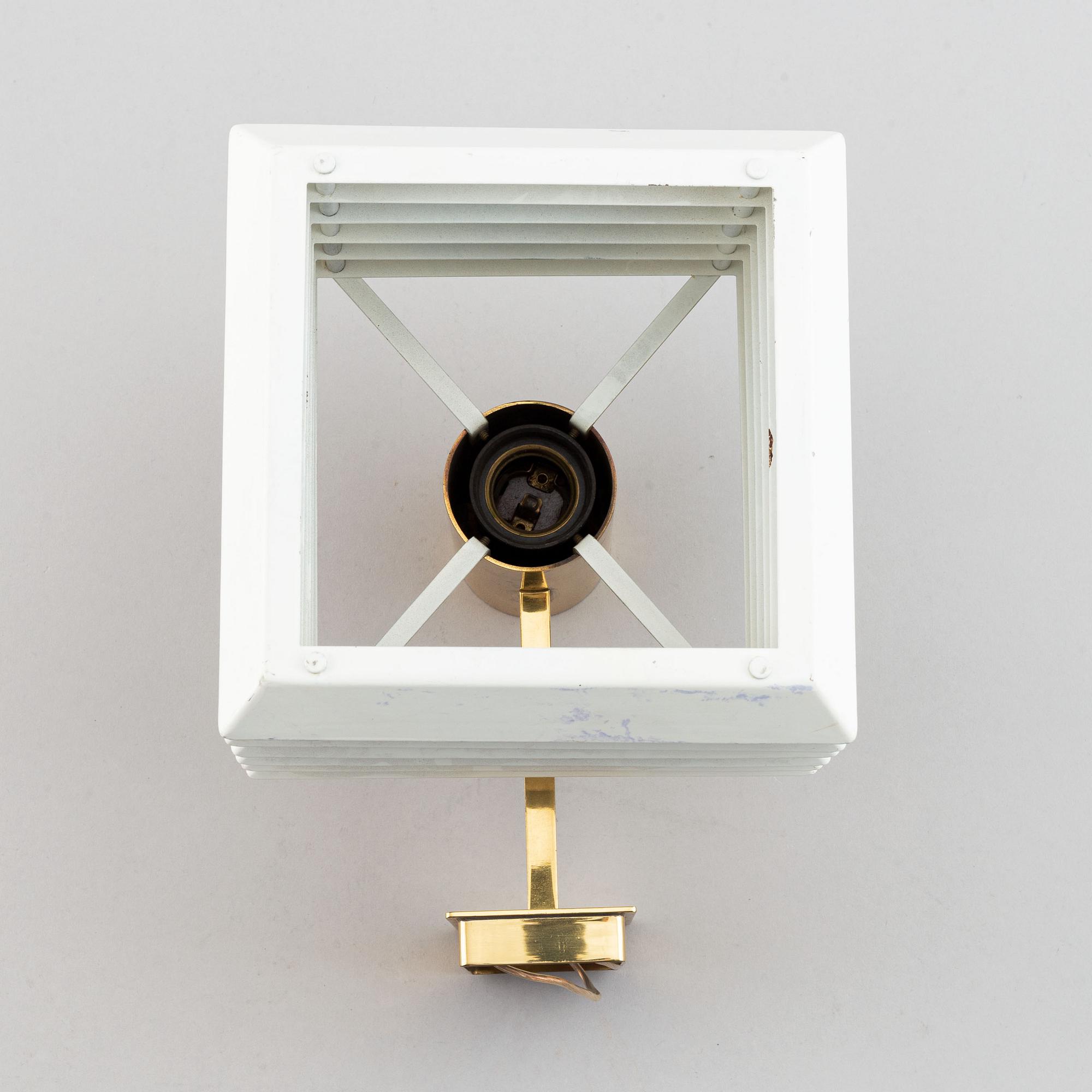 A late 20th century Hans-Agne Jakobsson wall light, V/250, Markaryd, Sweden.
