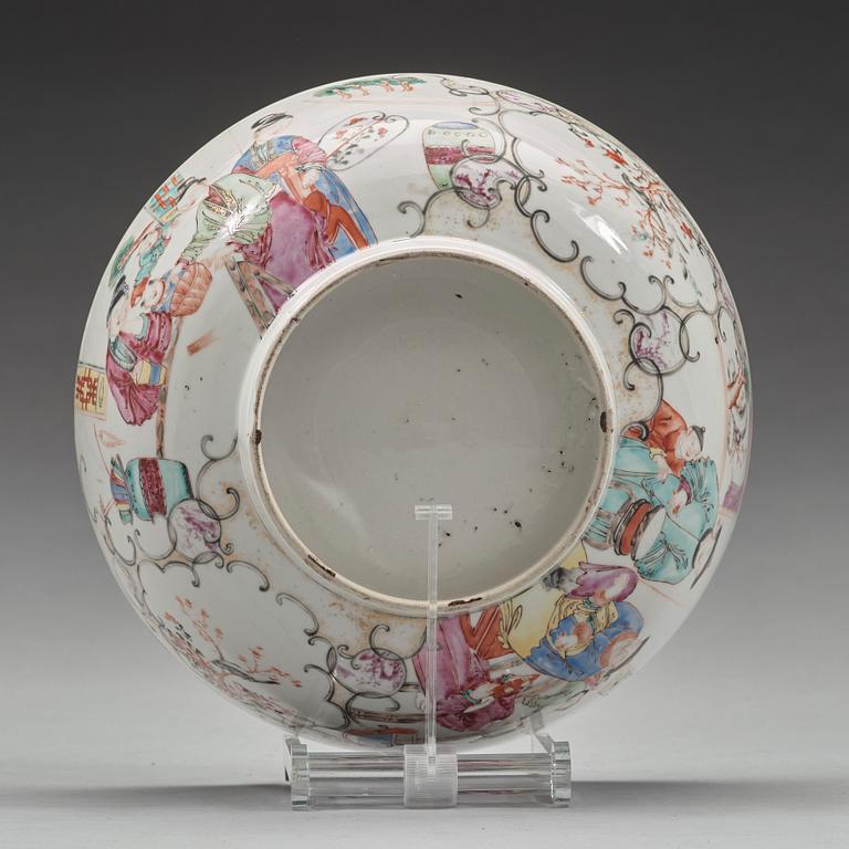 BÅLSKÅL, kompaniporslin. Qingdynastin, Qianlong (1736-95).