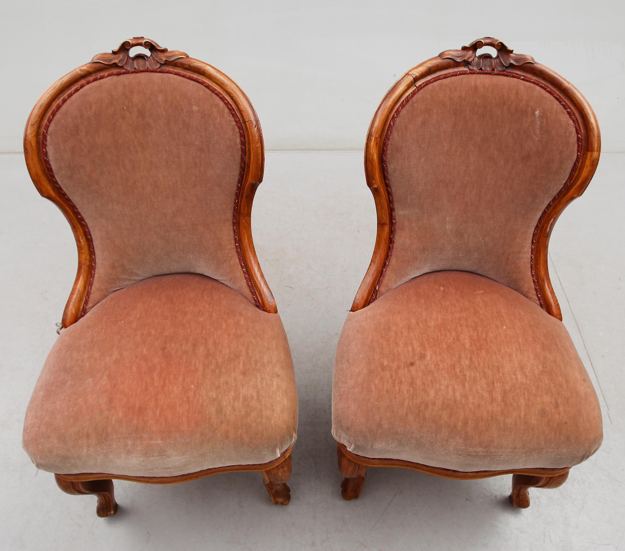 FÅTÖLJER, 1 par, 1800-talets andra hälft.