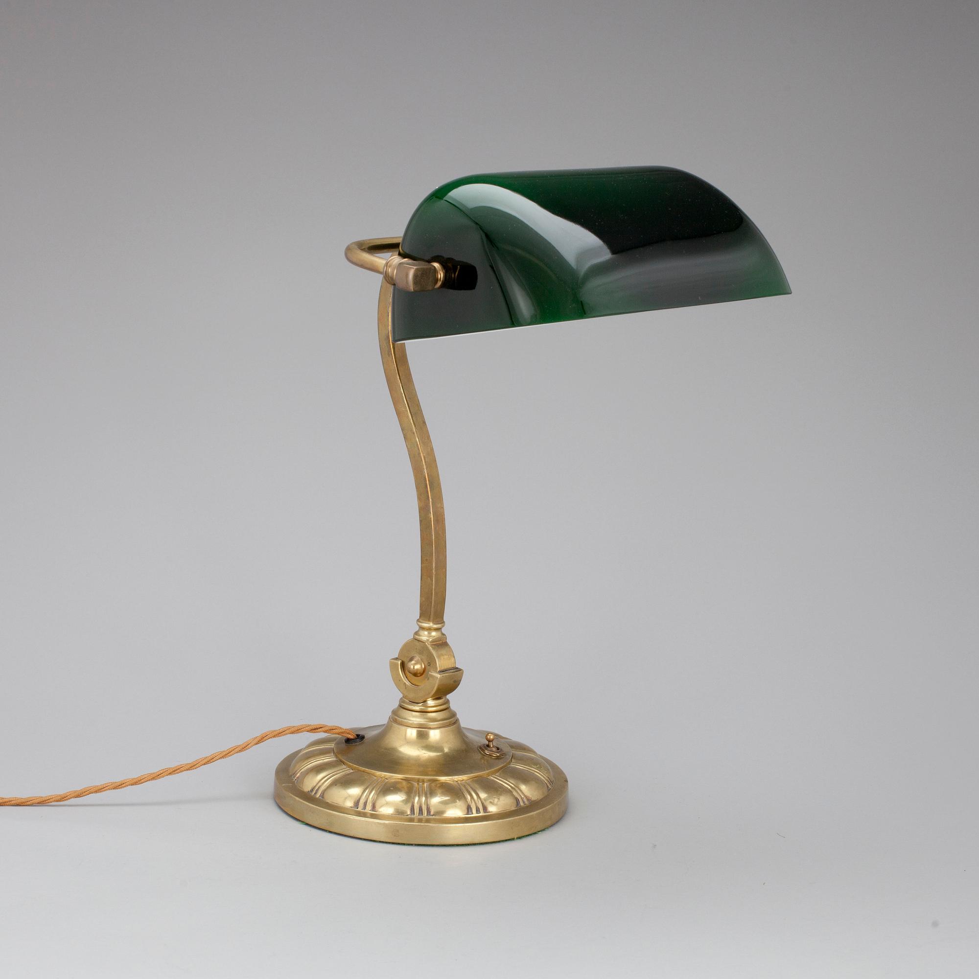 SKRIVBORDSLAMPA, 1900-talets första hälft.