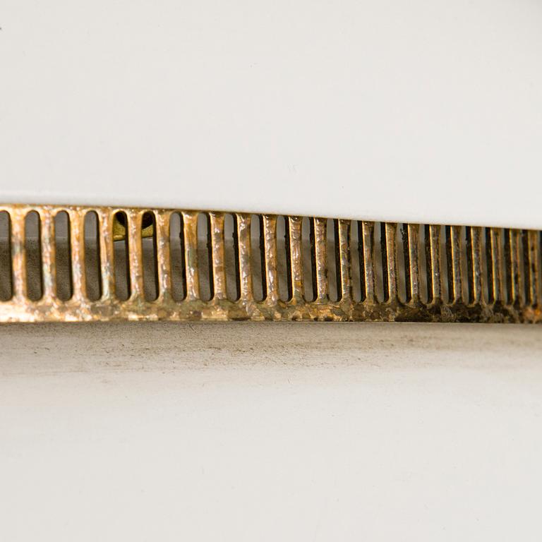 ALVAR AALTO,  KATTOVALAISIN. Mehiläispesä A331. Valmistanut Valaistustyö. Suunniteltu 1953.