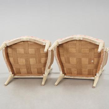 KARMSTOLAR, ett par, stockholmsarbeten, transition rokoko/gustavianska, 1770-tal.