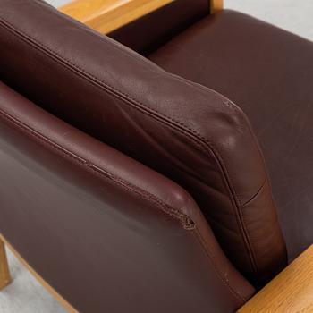 Fredrik Kayser, a sofa and armchair, Vatne Möbler, Norway, second half of the 20th century.