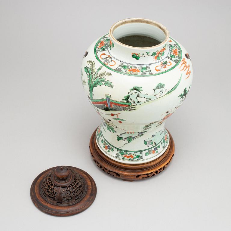 A Chinese famille verte Kangxi style vase, 20th Century.